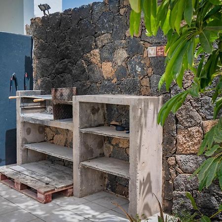 Creative Harbour Fuerteventura Hostel Lajares Exterior photo