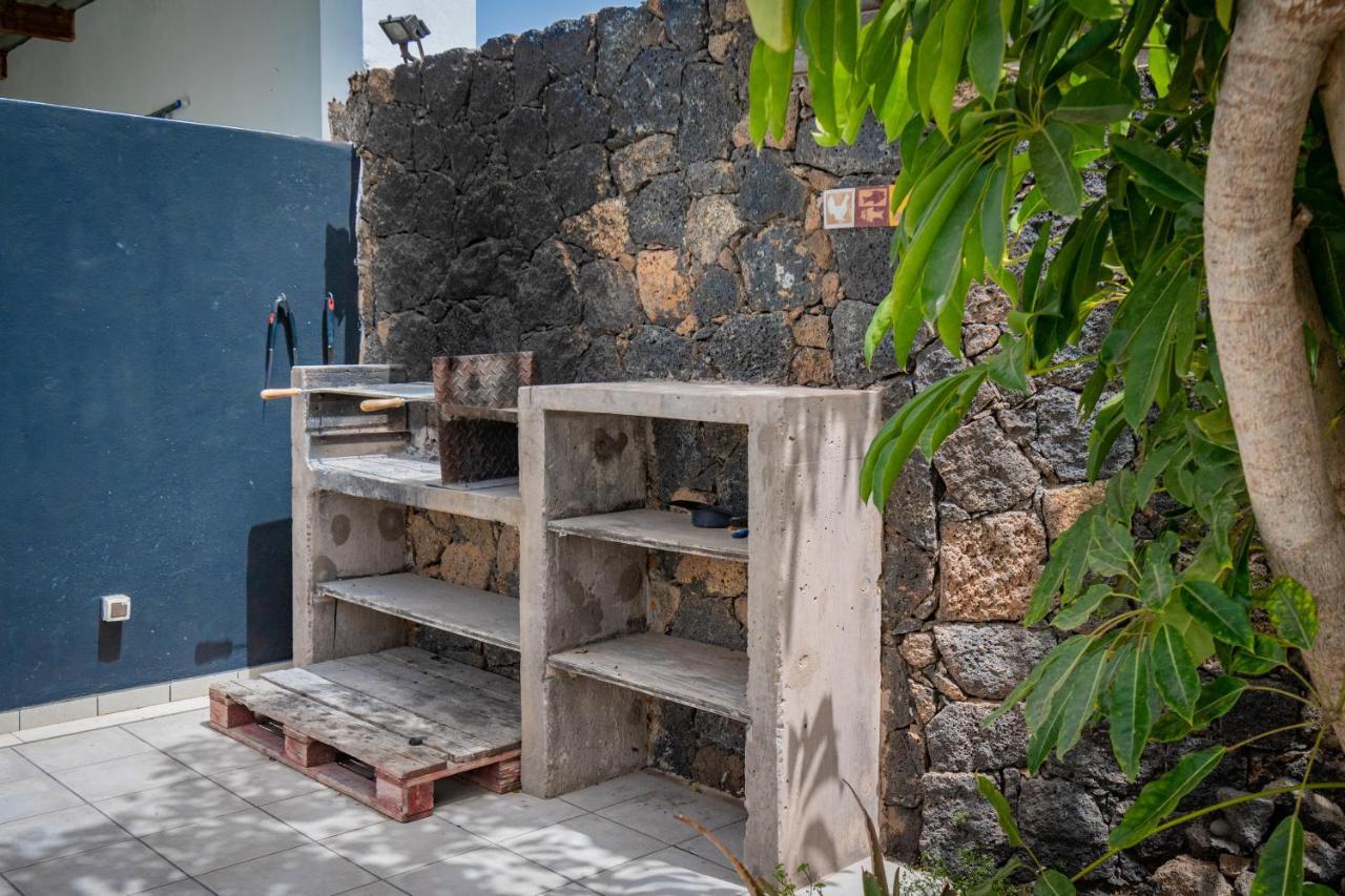 Creative Harbour Fuerteventura Hostel Lajares Exterior photo
