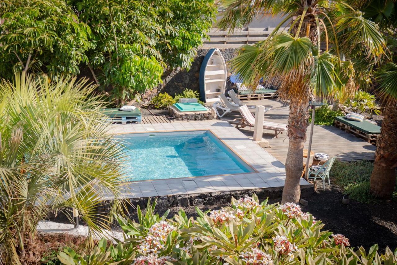 Creative Harbour Fuerteventura Hostel Lajares Exterior photo