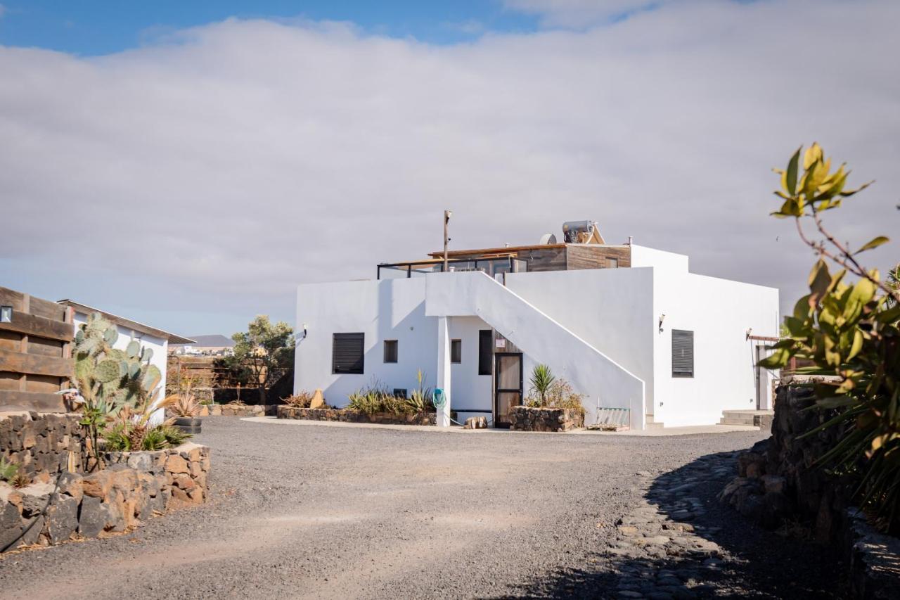 Creative Harbour Fuerteventura Hostel Lajares Exterior photo