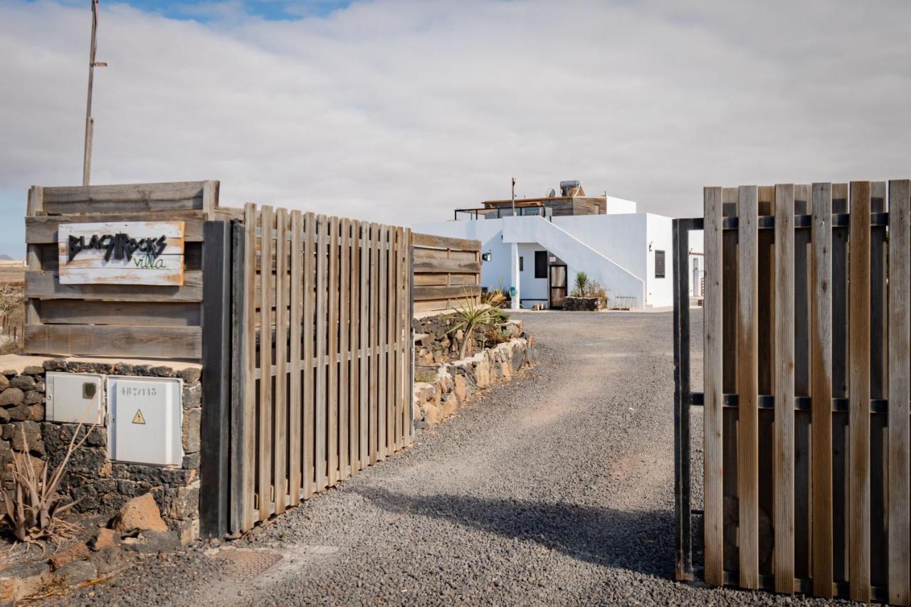 Creative Harbour Fuerteventura Hostel Lajares Exterior photo