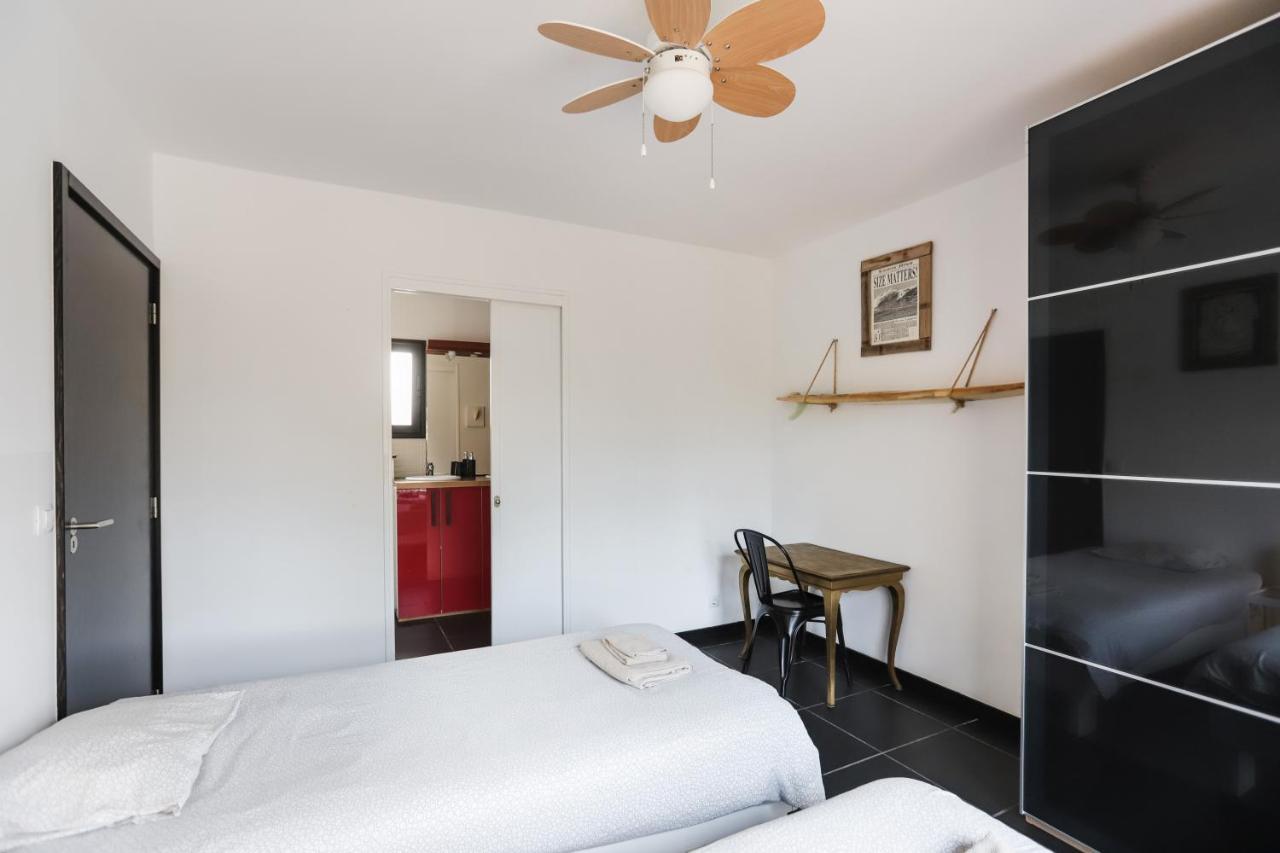 Creative Harbour Fuerteventura Hostel Lajares Exterior photo